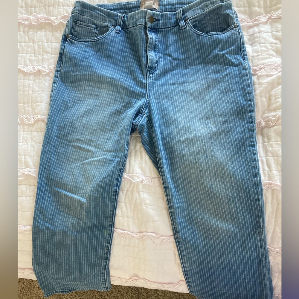 Chicos capri jeans